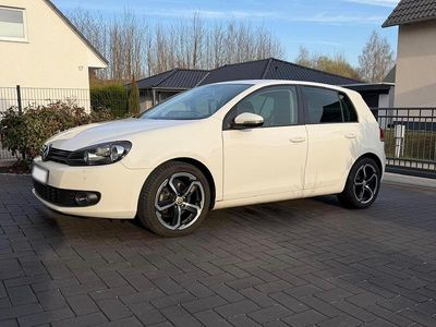 Second-hand VW Golf VI Comfortline 122 CP (89 kW) 2010 Alb Hatchback