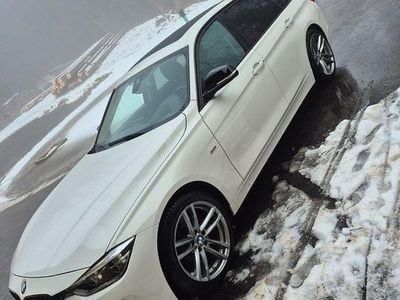 Weiß Gebraucht 2015 BMW 320 Sport Line Kombi | 14.500 € (Guter Preis)