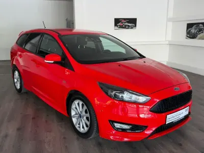 Gebraucht Ford Focus ST-Line 150 PS (110 kW) 2018 Rot Limousine