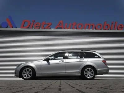Gebraucht Mercedes C220 170 PS (125 kW) 2010 Silber (metallic) Kombi