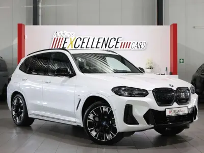 Gebraucht BMW iX3 Impressive 210 kW (286 PS) 2023 Weiß SUV