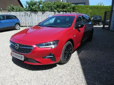 Gebraucht Opel Insignia Ultimate 174 PS (127 kW) 2021 Rot Kombi
