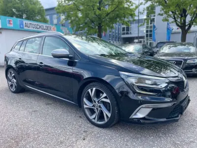 Używany Renault Mégane GrandTour GT 163 KM (119 kW) 2017 Czarny Kombi