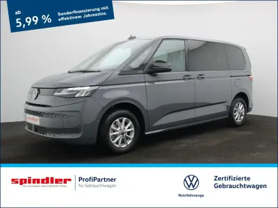 Gebraucht VW Multivan Basis 150 PS (110 kW) 2025 Pure grey Van / Kleinbus