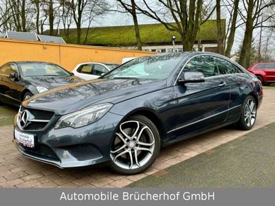 gebraucht Mercedes E200 Coupe Aut/Navi/LED/Kamera/Panorama/AHK/SHZ