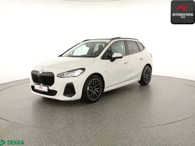 Używany BMW 220 Active Tourer M Sport 170 KM (125 kW) 2023 Biały Minivan
