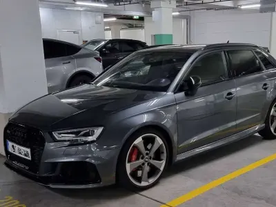 Gebraucht Audi RS3 400 PS (294 kW) 2019 Grau Limousine