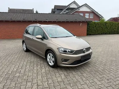 Occasion VW Golf Sportsvan Comfortline 110 ch (80 kW) 2014 Doré Monospace