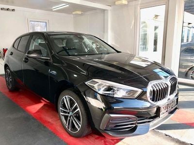 Gebraucht BMW 118 Advantage 136 PS (100 kW) 2022 Schwarz Kleinwagen