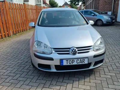 Gebraucht VW Golf IV Trendline 75 PS (55 kW) 2005 Reflexsilber metallic Limousine