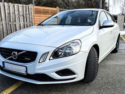 Gebraucht Volvo V60 R-Design 150 PS (110 kW) 2012 Weiß Kombi