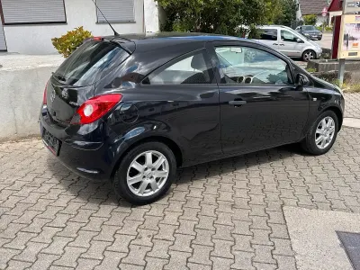 Gebraucht Opel Corsa 80 PS (58 kW) 2009 Schwarz Kleinwagen