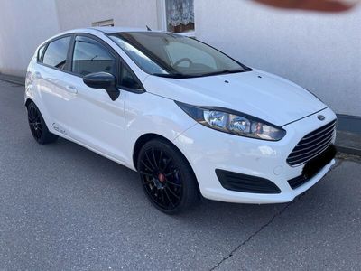 gebraucht Ford Fiesta 1,6 TDCI 4-Türig