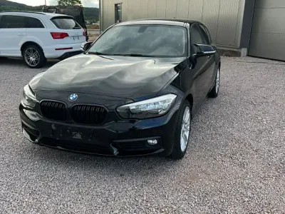 Gebraucht BMW 118 Advantage 136 PS (100 kW) 2019 Schwarz Kleinwagen