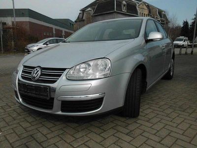 Gebraucht VW Jetta Trendline 102 PS (75 kW) 2006 Silber Limousine