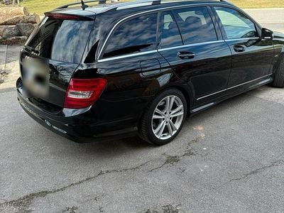Gebraucht Mercedes C180 AMG line 156 PS (114 kW) 2012 Schwarz Kombi