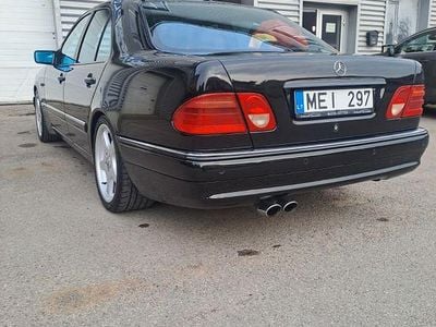 Mercedes E430