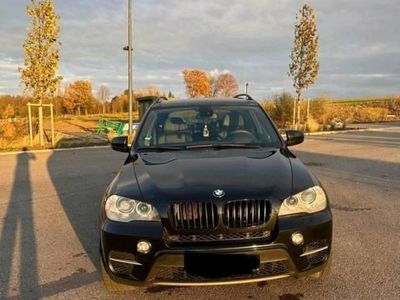 gebraucht BMW X5 xDrive40d -7sitzer /PANO/SOFT-close/Vollauss