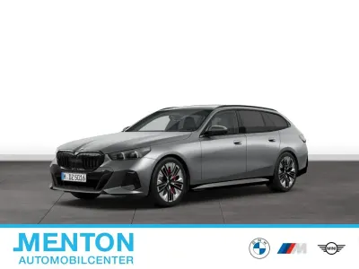 Gebraucht BMW 540 Sport Line 286 PS (210 kW) 2025 Grau Kombi