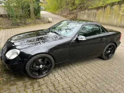 Gebraucht Mercedes SLK320 218 PS (160 kW) 2000 Schwarz Cabrio