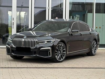 Gebraucht BMW 745e M Sport 394 PS (289 kW) 2020 Schwarz Limousine