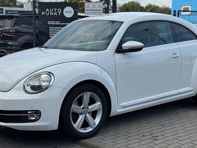 Weiß Gebraucht 2013 VW Beetle Design Limousine | 9.999 € (Fairer Preis)