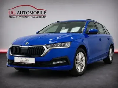 Gebraucht Skoda Octavia Ambition 116 PS (85 kW) 2022 Blau Kombi