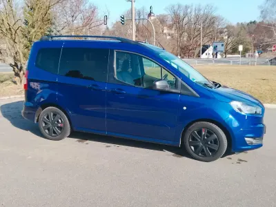 Occasion Ford Tourneo Ambiente 101 ch (74 kW) 2018 Bleue Break