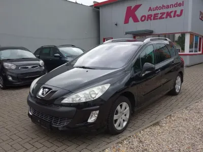 Gebraucht Peugeot 308 SW Premium 120 PS (88 kW) 2011 Schwarz Kombi