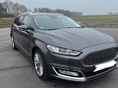 Usata Ford Mondeo 180 CV (132 kW) 2017 Grigio Station wagon