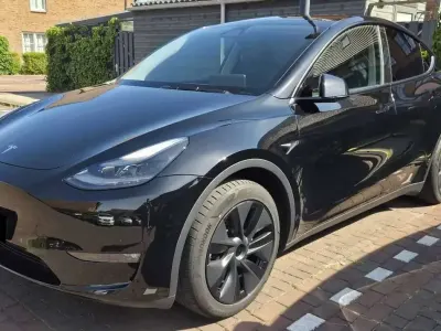 Gebraucht Tesla Model Y 378 kW (514 PS) 2025 Other SUV