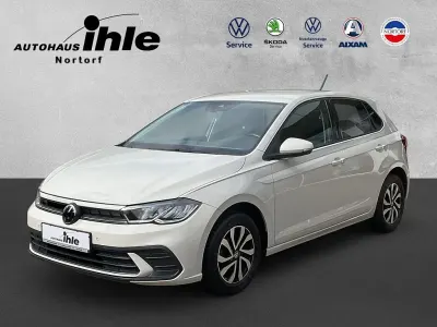 Gebraucht VW Polo Active 95 PS (69 kW) 2023 Silber Kleinwagen
