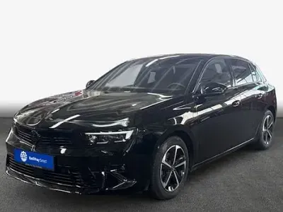 Gebraucht Opel Astra 131 PS (96 kW) 2025 Schwarz Kleinwagen