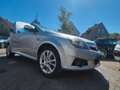 Brugt Opel Tigra Basis 90 HK (66 kW) 2005 Grå Cabriolet