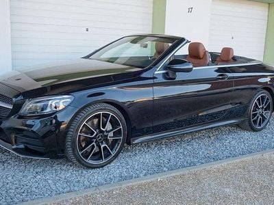 Gebraucht Mercedes C300 AMG line 258 PS (189 kW) 2019 Schwarz Cabrio