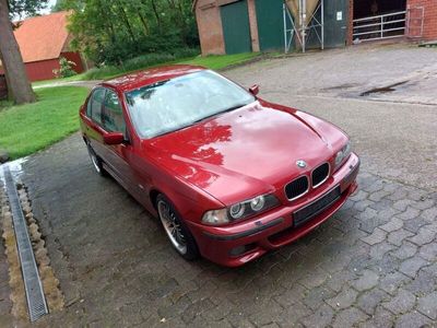 BMW 528