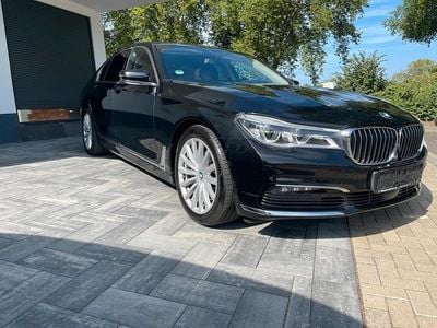 BMW 730
