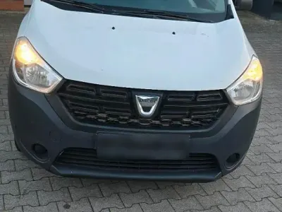Używany Dacia Dokker Express 102 KM (75 kW) 2017 Biały Van