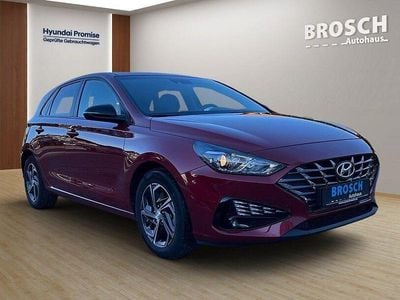 Sunset red (m) Gebraucht 2022 Hyundai i30 Edition 30 Limousine | 16.992 € (Fairer Preis)