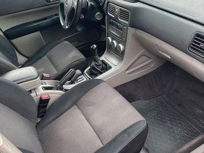 Gebraucht Subaru Forester Comfort 158 PS (116 kW) 2006 Silber SUV
