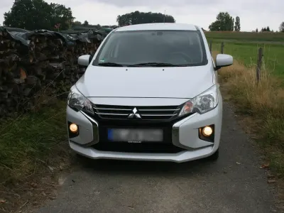 Gebraucht Mitsubishi Space Star 71 PS (52 kW) 2023 Weiß Kleinwagen