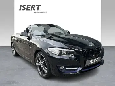 Gebraucht BMW 220 Sport Line 184 PS (135 kW) 2016 Schwarz Cabrio