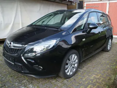 Gebraucht Opel Zafira Tourer Active 131 PS (96 kW) 2015 Schwarz Van / Kleinbus