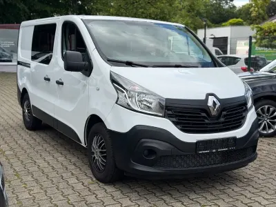 Gebraucht Renault Trafic Expression 125 PS (91 kW) 2017 Weiß Van / Kleinbus