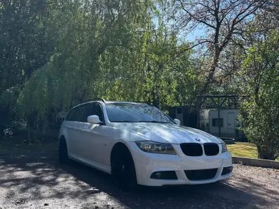 Używany BMW 330 M Sport 245 KM (180 kW) 2009 Biały Kombi