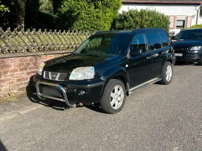 Gebraucht Nissan X-Trail 136 PS (100 kW) 2003 Schwarz SUV