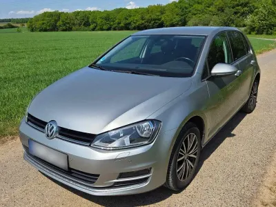 Gebraucht VW Golf VII Allstar 110 PS (80 kW) 2016 Silber Limousine