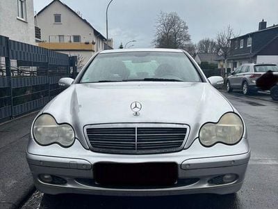 Gebraucht Mercedes C180 Classic 143 PS (105 kW) 2003 Silber Limousine