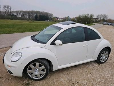 Usata VW Beetle United 115 CV (84 kW) 2010 Bianco Utilitaria