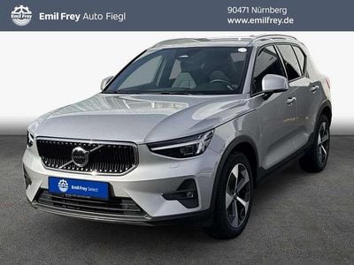 Silver dawn metallic Gebraucht 2024 Volvo XC40 Core SUV | 34.990 € (Fairer Preis)